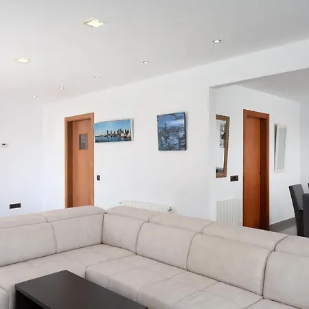 Villa Hauzify I Velaz *