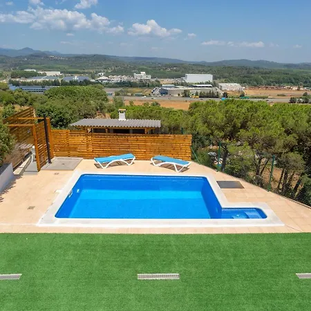 Villa Hauzify I Velaz Fogás de Tordera